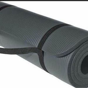 Amazon Basics 1/2-Inch thick excercise mat grey ( brand new)